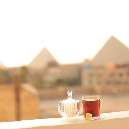 Magic Golden Pyramids View Hotel Kafrat al Jabal Exterior photo